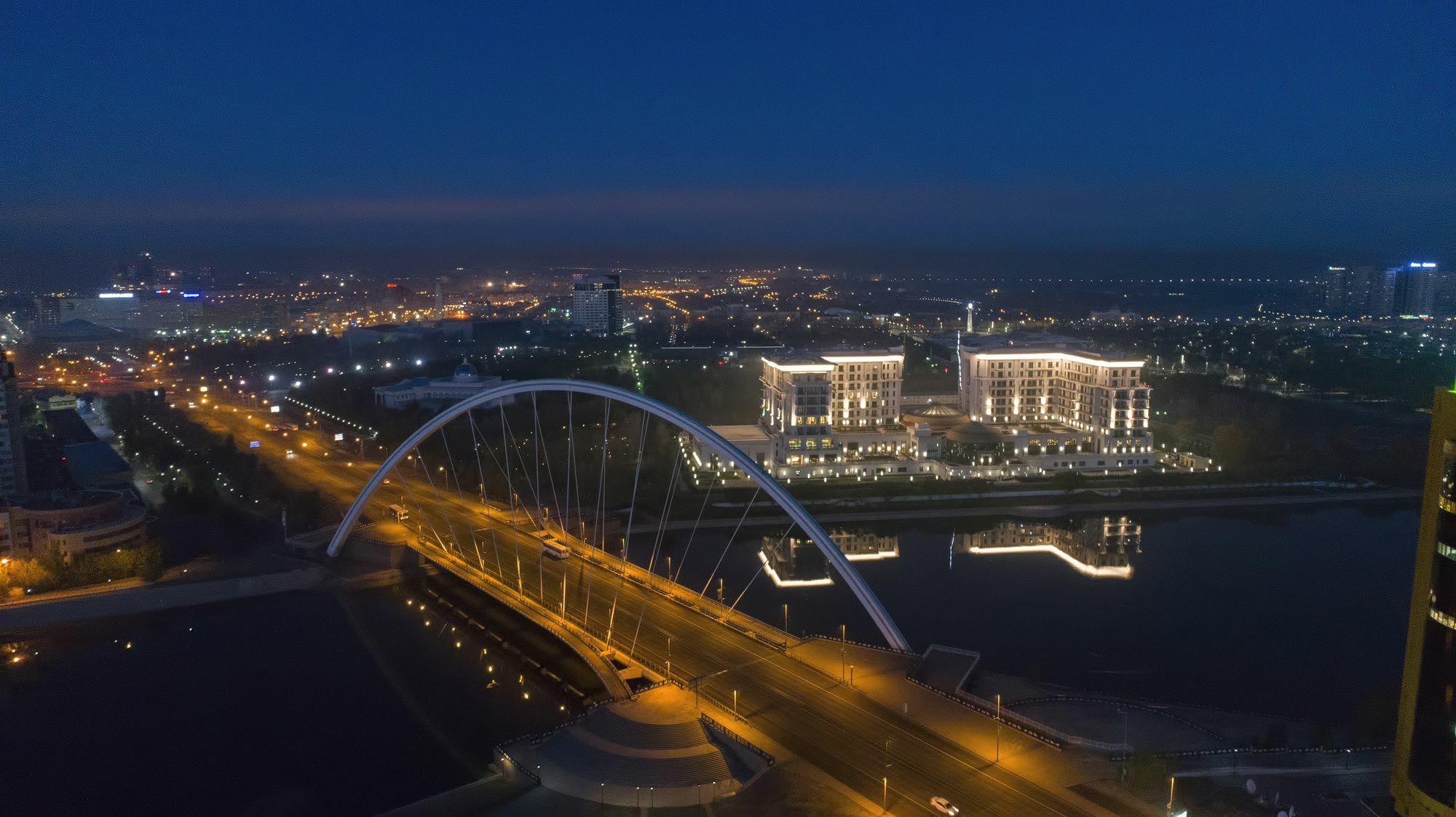 The St. Regis Astana Hotel Exterior photo The bridge at night